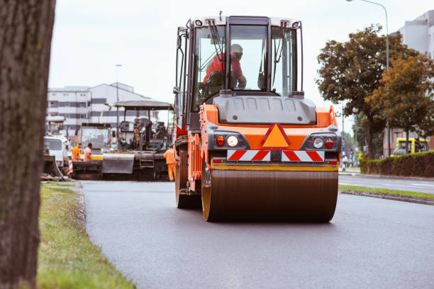 Best Driveway Paving Contractor  in Chillicothe, OH